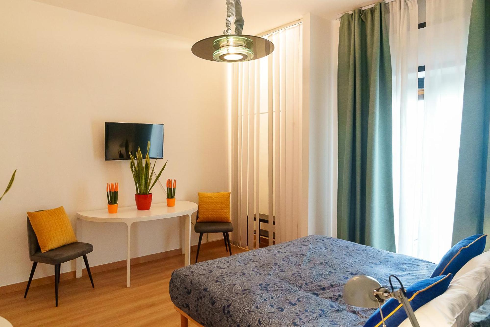 Via Prospero Petroni 9 - Bari Stazione - Hotel Kültér fotó